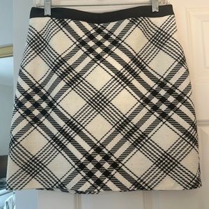 White House Black Market Skirt